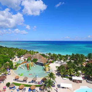 Grand Palladium Kantenah & Station touristique